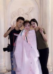 点击看大图 -完美新娘婚纱摄影