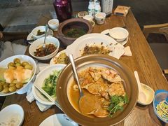 -湘力力小院·鱼汤泡饭(枫林路店)