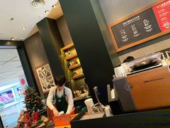 -星巴克(杭州湖滨银泰E区店)