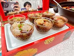 -品海楼·大连海胆锅贴馆(东港店)