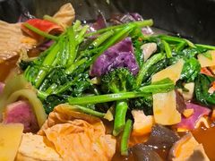 -万记麻辣烫国展总店