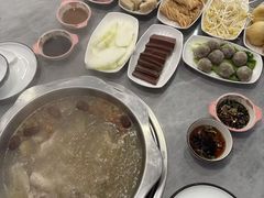 -光头药膳鸡(莱茵小镇店)