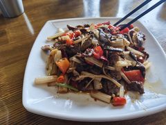 什锦山野菜-小厨子私房菜·云南美食店