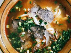 -肇兴特色牛肉粉