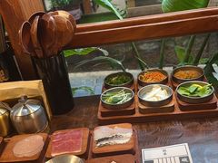 -银米·云南传统过桥米线(双廊黑金冠店)