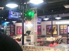 大堂-马路牙子烧烤音乐酒馆(望京店)