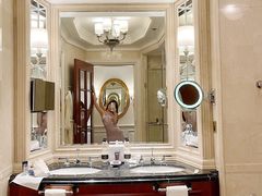 -广州富力丽思卡尔顿酒店