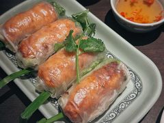 -大头虾越式风味餐厅(光明广场店)