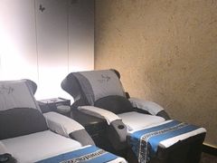 -新紫霞养生·影院足道·SPA(金山区店)
