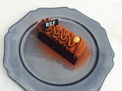 -RGF(巨鹿路店)