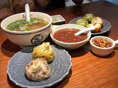 -鑫震源·苏式大虾生煎(山塘街店)