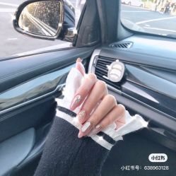 -Pink You美甲洗眉纹绣定制中心