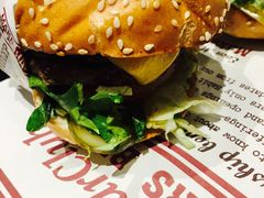 -The Habit Burger Grill 哈比特汉堡(爱琴海店)