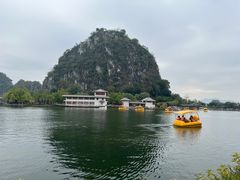 -星湖旅游景区七星岩