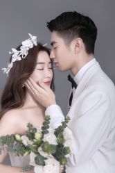 -挪娅婚纱摄影皇家会所