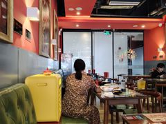 -何记花甲(海岸城旗舰店)