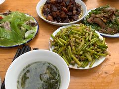 -十一街苍蝇馆子转经消江湖菜(九眼桥十一街店)
