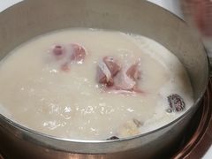 -洪氏嗨捞·猪肚鸡火锅(阳光天地店)