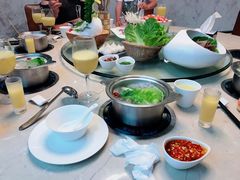 -海上明月海鲜火锅 鲜切牛肉