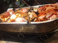 -齐河孔雀王温泉酒店·金孔雀自助百汇