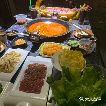 最骚的是龙船哈哈哈哈 一上来有经验到