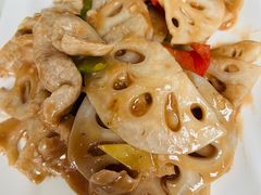 -肥仔文澳门猪骨煲(南京西路店)