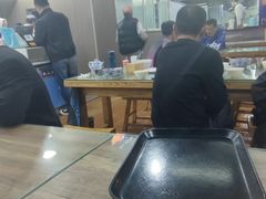 -陇上全荟兰州传统牛肉面(延吉路店)