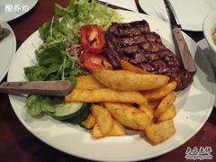 steak-Pancakes on the rocks(Darling Harbour)