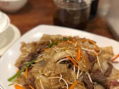 牛肉炒陈村粉-正德顺順德雙皮奶(中信店)