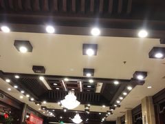 大堂-老浒记民俗酒楼(王府井店)