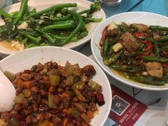 -张氏宽窄巷成都名小吃(茂业百货华强北店)