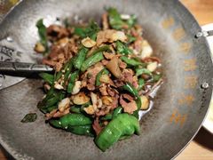 -费大厨辣椒炒肉(万家丽一店)