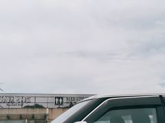 -小昆山服务区-停车场