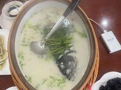 -天目湖刘老四农庄