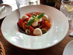 番茄水牛奶醋色拉-La Tavernetta(Bar à Vin)(乌鲁木齐路店)