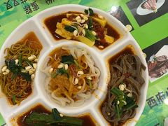 -令氏家外家周秦食府(高新店)