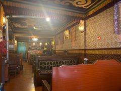 -嘎咓讓咘藏餐厅(团结新村店)