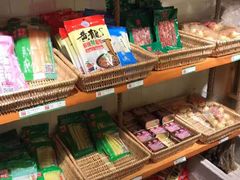 零售区-锅圈食汇火锅烧烤食材超市(民丰家园店)