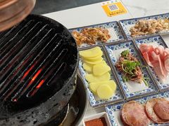 烤肉的炉子-大槐树烤肉馆