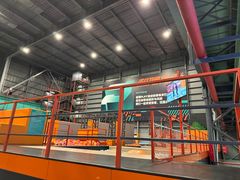-极限PLAY运动娱乐新世界·团建派对潮玩休闲馆·室内蹦极高空游乐园