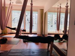-Yvon yoga 瑜伽·精准体态管理中心