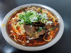 -薛记襄阳香辣牛肉面(平安路店)