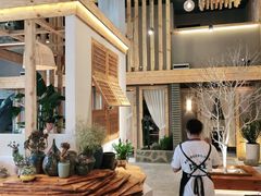 -墨居上隐·院子里火锅(峨眉店)