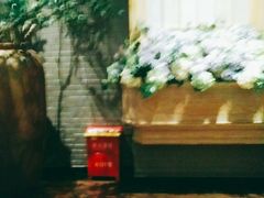 -八府香鸭·啫啫煲(华山路店)