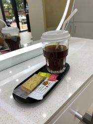 -十六番发型师事务所
