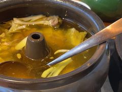 -云海肴·汽锅鸡·云南菜(天山百盛优客店)