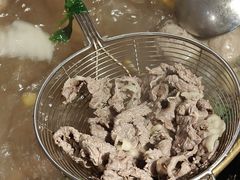 -潮汕三宝鲜牛肉火锅