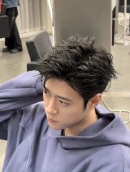 -乾健·烫染·接发SALON