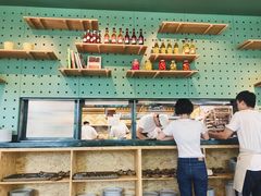 -麦田工坊(月湖店)