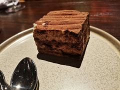 -Brut Eatery悦璞食堂(建国东路店)